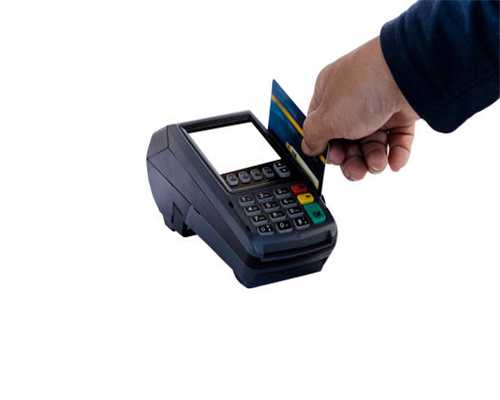 装修时，老公固执地选择了不锈钢台面，入住两年，发现真香