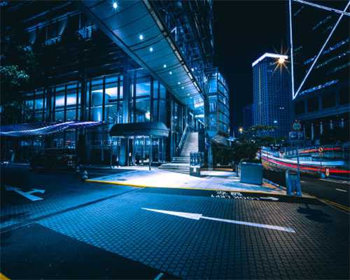 太阳能热水器的水是满的，但是一滴热水都放不出来