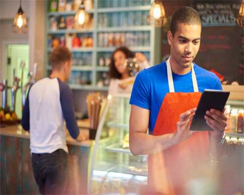 当年女人们疯狂热爱的十字绣还值钱吗? 当年女人们疯狂热爱的十字绣还值钱吗?