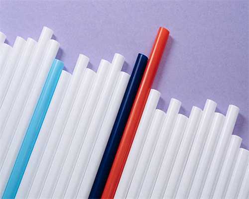 天鸿新材取得聚丙烯扭结膜生产设备专利，专利技术能使薄膜表面进行“刮平”