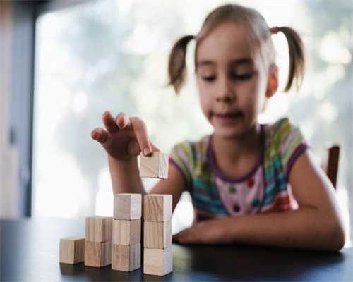 泰国南部洪灾死亡人数升至7人 那拉提瓦府近16万人受影响