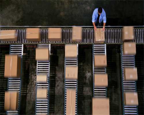 上海夫妻的130㎡新家火了，装修那叫一个简约大气，太有品味了