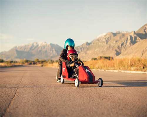 装修师傅说木蜡油和油漆不一样,不要混淆起来否则后果自负 装修师傅说木蜡油和油漆不一样,不要混淆起来否则后果自负